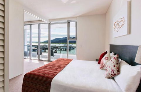 Cairns Harbour Lights Hotel - Surfers Gold Coast 4