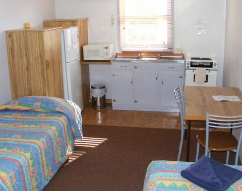 Granite Court Motel - Surfers Gold Coast 3