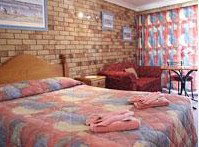 Beachmere Palms Motel - Surfers Gold Coast 1