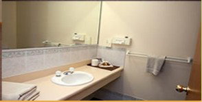 Comfort Inn Blue Shades - Surfers Gold Coast 4