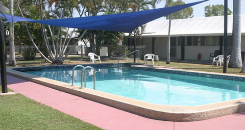 Airport Inn Townsville - Surfers Gold Coast 2