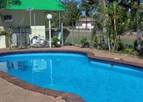 Country Road Motel - Surfers Gold Coast 3