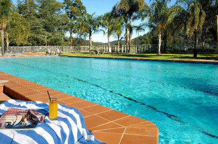 Australis Retreat At Wisemans - Surfers Gold Coast 6