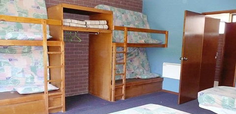 Norval Lodge - Surfers Gold Coast 1