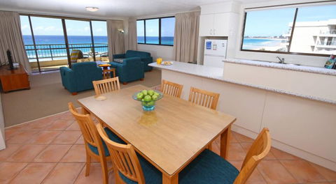San Simeon Beachfront Apartments - Surfers Gold Coast 8