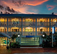 City Terraces Holiday Apartments - Surfers Gold Coast