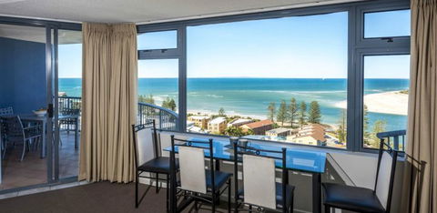 Centrepoint Holiday Apartments Caloundra - Surfers Gold Coast 0