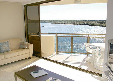 Trafalgar Towers - Surfers Gold Coast 2