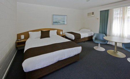 Best Western Hospitality Inn Geraldton - Surfers Gold Coast 1