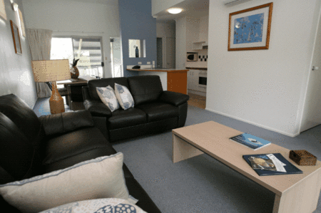 Marlin Cove Resort - Surfers Gold Coast 1