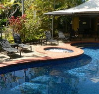At The Mango Tree Holiday Apartments - Surfers Gold Coast