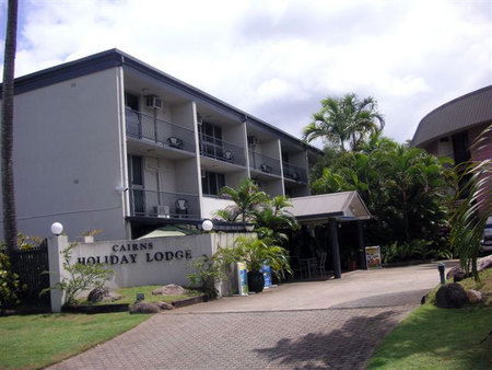 Cairns Holiday Lodge - Surfers Gold Coast 0