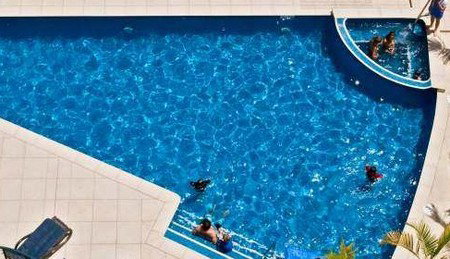 The Peninsular Beachfront Resort - Surfers Gold Coast 2