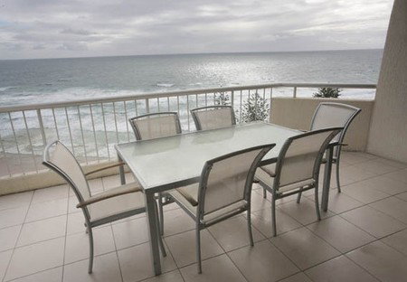 Coolum Caprice - Surfers Gold Coast 2