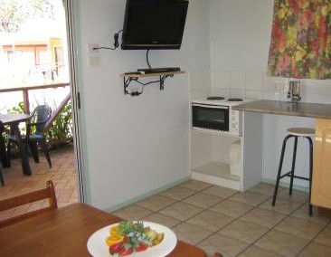 Valley Vineyard Tourist Park - Surfers Gold Coast 2