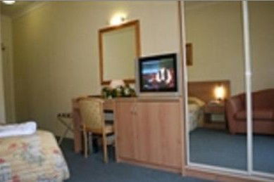Rest Easy Motel - Surfers Gold Coast 4