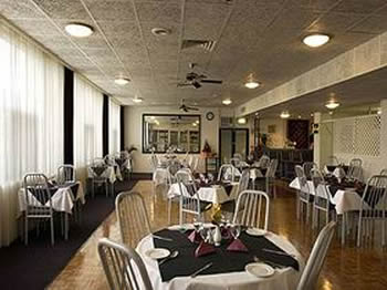 Adelaide Airport Motel - Surfers Gold Coast 1