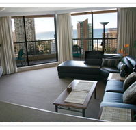 Genesis Apartments - Surfers Gold Coast