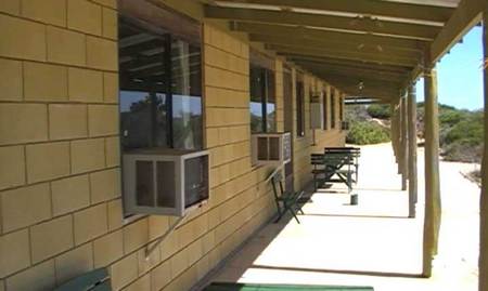 Nanga Bay Resort And Caravan Park - Surfers Gold Coast 4