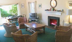 Moniques Bed And Breakfast - Surfers Gold Coast 1