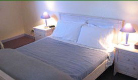 Moniques Bed And Breakfast - Surfers Gold Coast 2