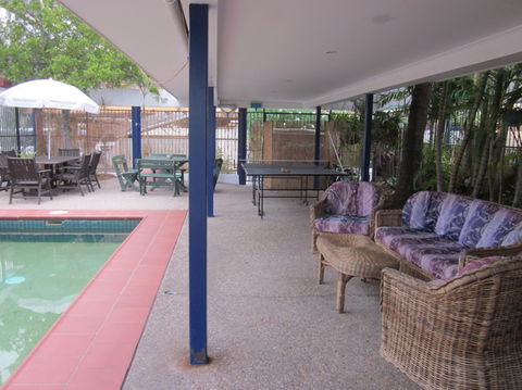 Cosmopolitan Motel And Serviced Apartments - Surfers Gold Coast 0
