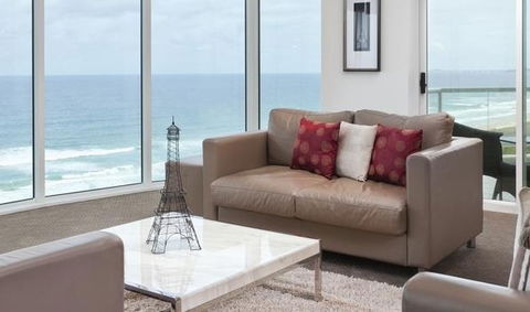 Mint Broadbeach - Surfers Gold Coast 0