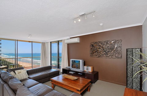 Boulevard Towers - Surfers Gold Coast 3