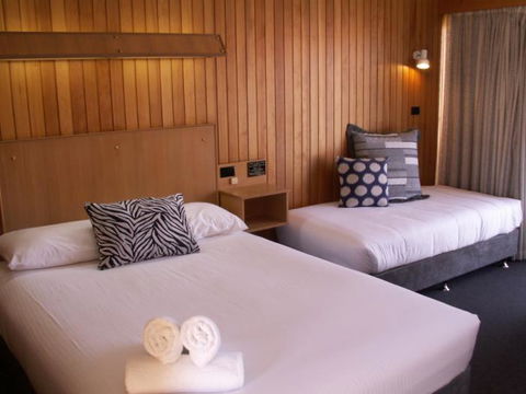 Court Street Motel - Surfers Gold Coast 1