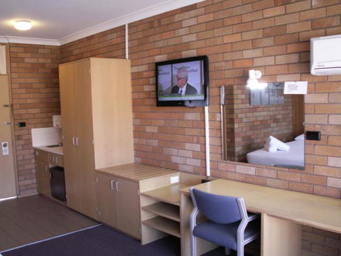 Court Street Motel - Surfers Gold Coast 4