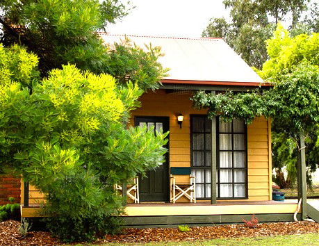 Mountain View Motor Inn And Holiday Lodges - Surfers Gold Coast 0