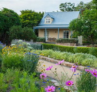 Vineyard Cottages and Cafe - Surfers Gold Coast