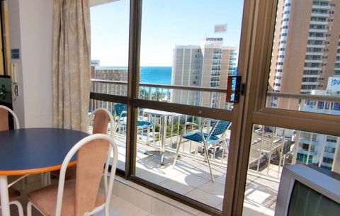 Promenade Apartments - Surfers Gold Coast 1