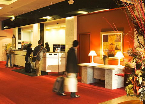Canberra Rex Hotel - Surfers Gold Coast 1
