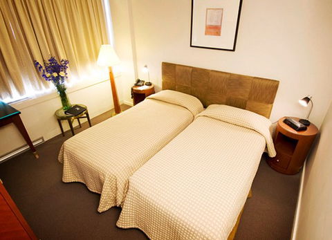 Canberra Rex Hotel - Surfers Gold Coast 3