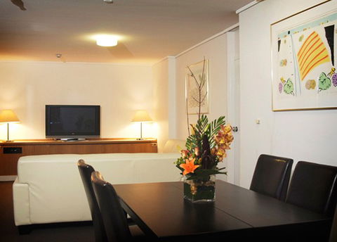 Canberra Rex Hotel - Surfers Gold Coast 4