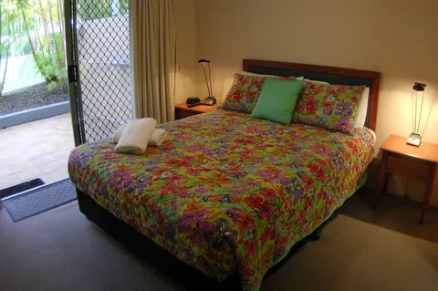 Kings Bay Apartments - Surfers Gold Coast 6
