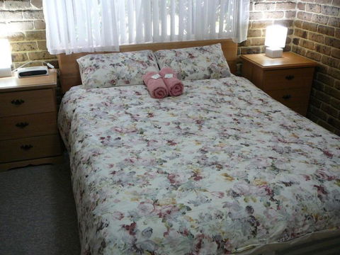 Beachfront Units Merimbula - Surfers Gold Coast 5