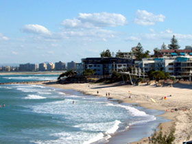 Beachside Court - Surfers Gold Coast 2
