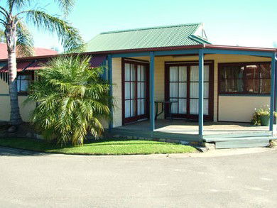 Coachhouse Marina Resort Batemans Bay - Surfers Gold Coast 2