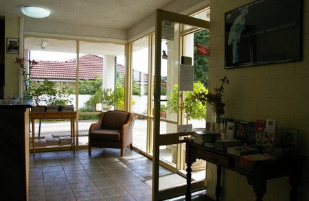 Mulgrave Court Motor Inn - Surfers Gold Coast 4
