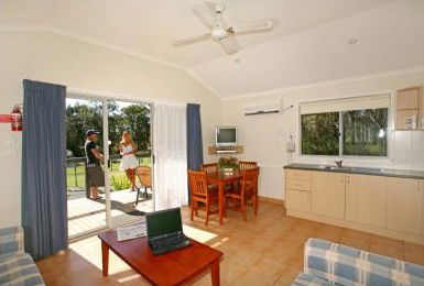 Samurai Beach Resort - Surfers Gold Coast 0