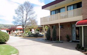 Blayney Goldfields Motor Inn - Surfers Gold Coast 0