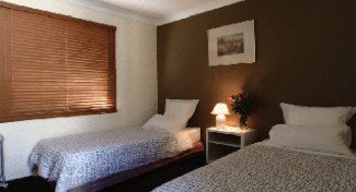 Alfred Park Accommodation - Surfers Gold Coast 1