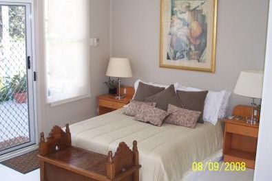 Bateau Bay Beachfront Luxury Accomodation - Surfers Gold Coast 4