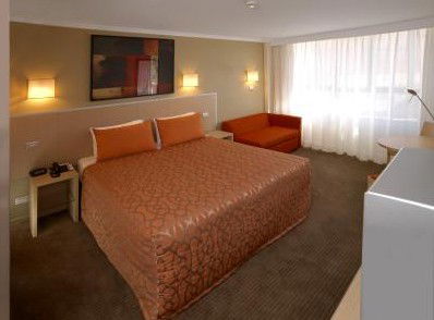 Travelodge Newcastle City - Surfers Gold Coast 1