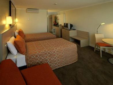 Travelodge Newcastle City - Surfers Gold Coast 4