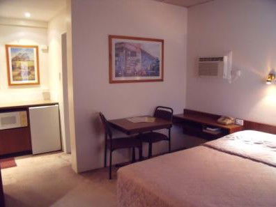 Katoomba Town Centre Motel - Surfers Gold Coast 2