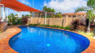 Limassol Motel - Surfers Gold Coast 1