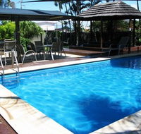 Country Plaza Motor Inn - Surfers Gold Coast